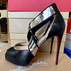 Christian Louboutin Xiletta Leather Pumps Leather D'Orsay Pumps. New.Box,receipt